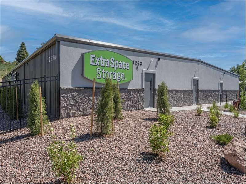 Extra Space Storage